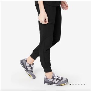 Figs Petite Jogger Scrub Pants